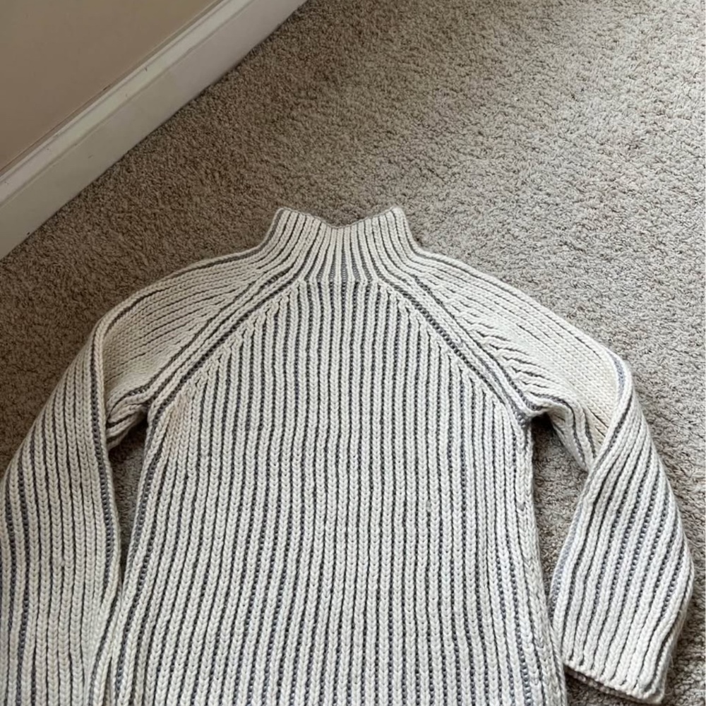 Steve Madden Mock Neck Ribbed Sweater - Picture 4 of 6